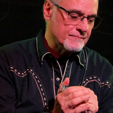 CharlieBarath_COL01_PC_BernieKapus-800×1174